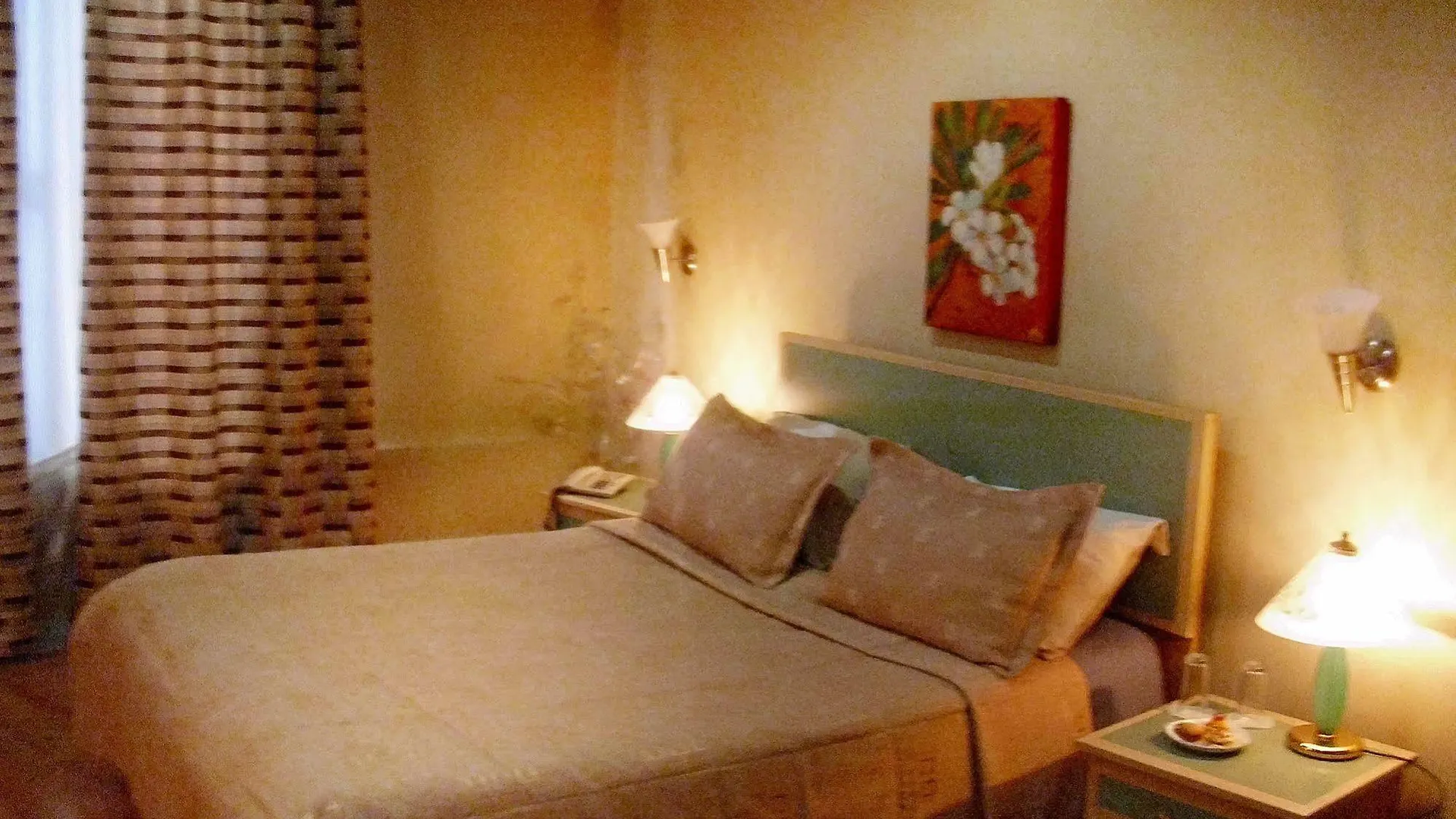 Hotel Stela City Center ティラナ アルバニア