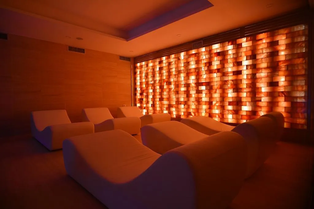 Hotel Stela City Center Tirana 3*,