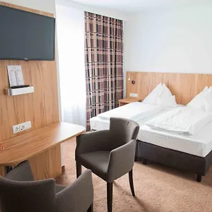 *** Otel Dr. Geissler Avusturya